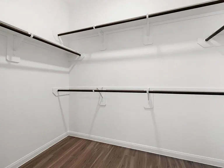23547 Montague Dr — Photo 15