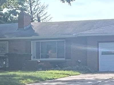 1051 Arapaho Dr, Burton, MI, 48509