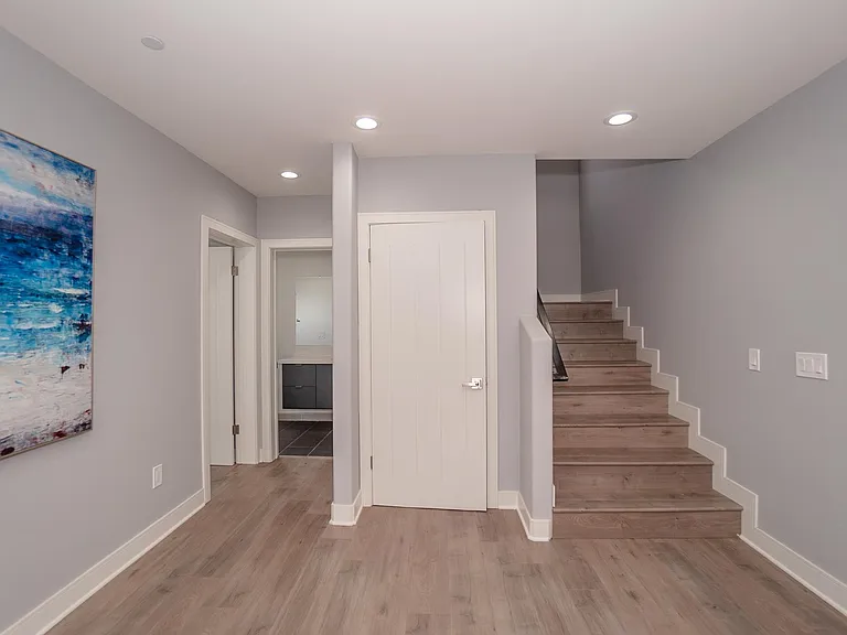 7199 S La Cienega Blvd — Photo 27