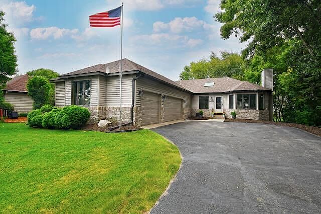 1st image of 1528 139th Ln NW
