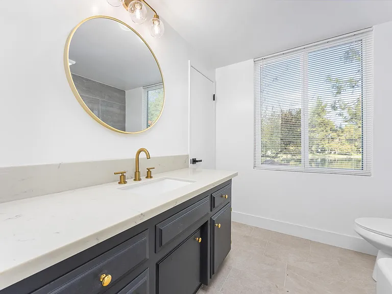4157 Pinewood Lake Dr — Photo 24