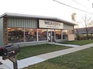 865 Summit St, Elgin, IL 60120