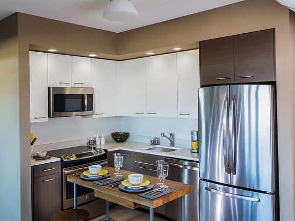 3rd image of 4000 Wilson Blvd APT 605