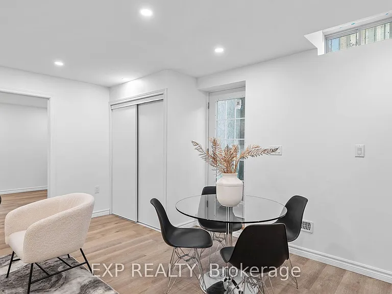 91 Clockwork Dr #BASEMENT — Photo 10