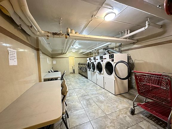 5th image of 37-47 Duncan Ave #6C