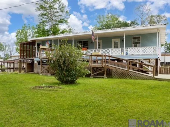 22289 Teal St, Maurepas, LA 70449