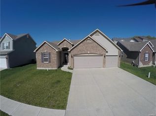 127 Mystic Valley Cir, Imperial, MO 63052