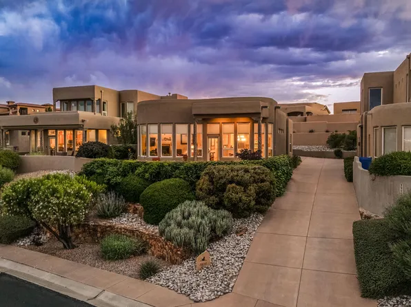 3835 Oxbow Village Ln NW, Albuquerque, NM 87120