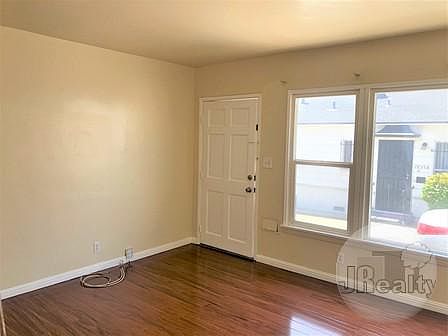 5th image of 7831 Normandie Ave #1/2