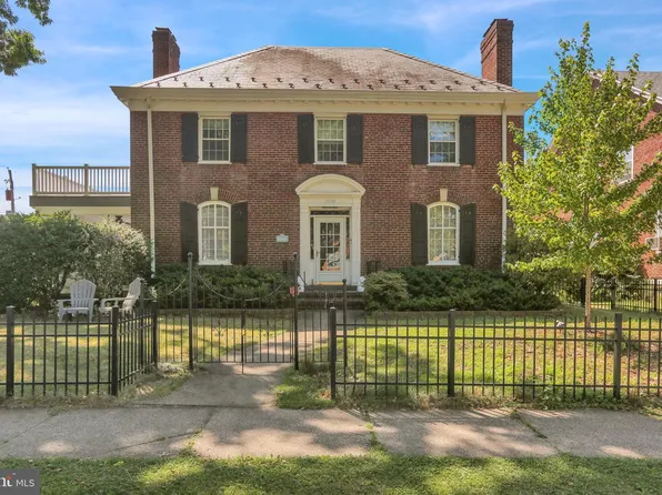 1600 N 12th St, Reading, PA 19604