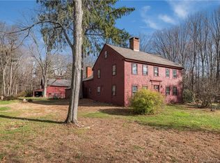 64 S Main St, East Hampton, CT 06424