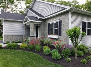 122 Regina Dr, West Greenwich, RI 02817