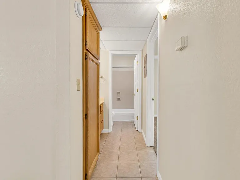 2015 P St #8 — Photo 12