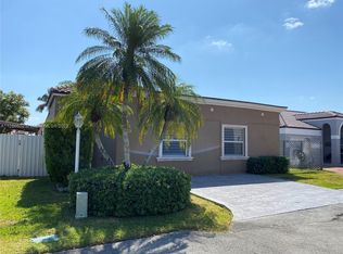 687 NW 124th Ave, Miami, FL 33182
