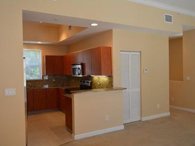 2347 Vintage Dr, Lighthouse Pt, FL, 33064