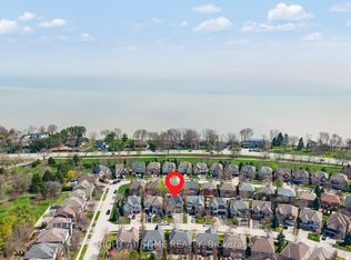 3352 Petrie Way, Oakville, ON L6L 6V8