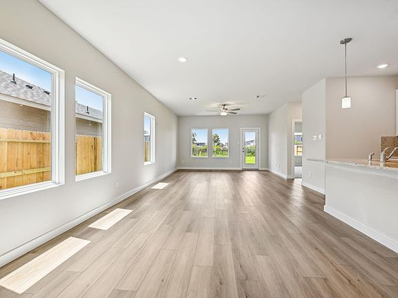 2nd image of 14154 Granger Pointe