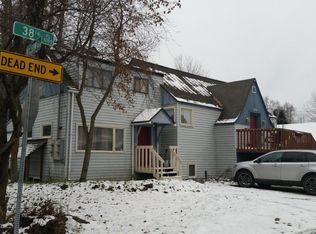 1210 W 38th Pl, Anchorage, AK 99503