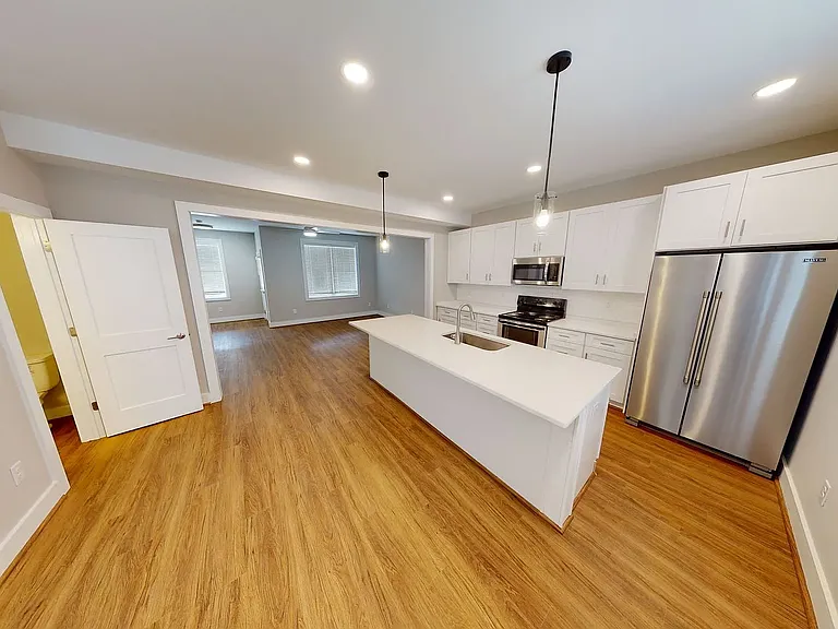 3307 Cutshaw Ave #D — Photo 2