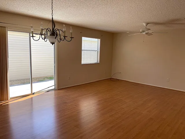 2340 Pickens Pl — Photo 20