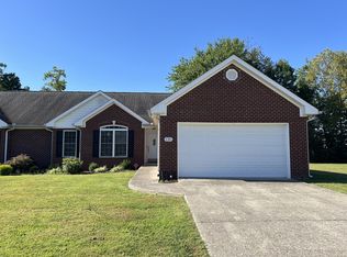 130 Deerfield Ln, Lafayette, TN 37083