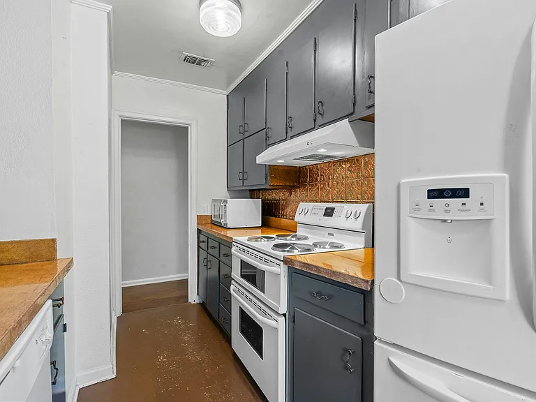 212 SE Kalash Rd — Photo 19