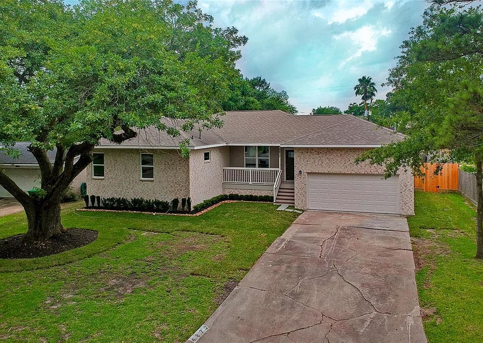 1st image of 4872 Creekbend Dr