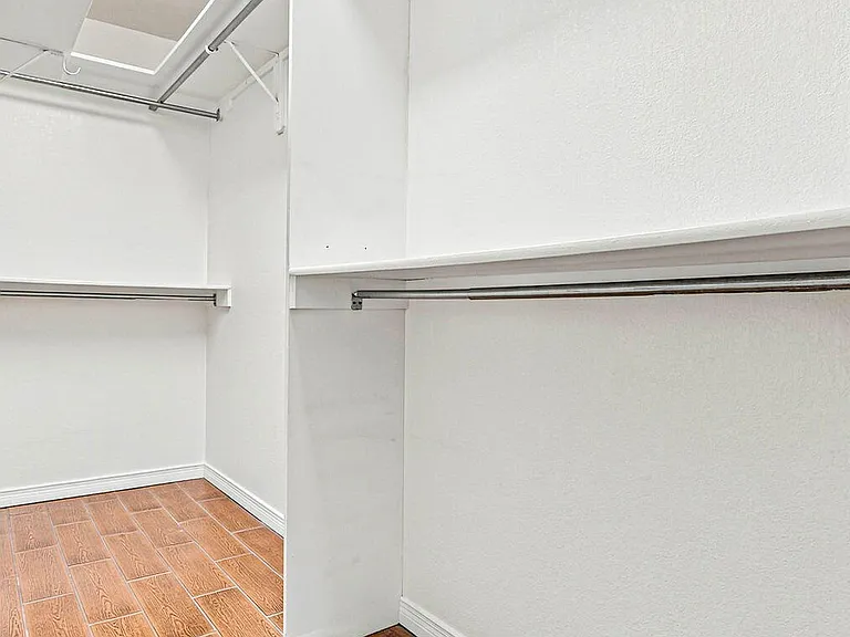6340 Modesta St — Photo 22
