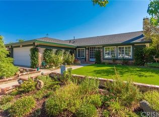 25512 Meadow Mont St, Santa Clarita, CA 91355