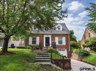 5845 Woolworth Ave, Omaha, NE 68106