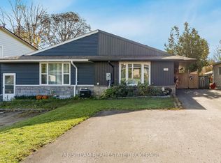 109 Daphne Cres, Barrie, ON L4M2Y7