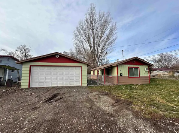 441 E 10th St, Weiser, ID 83672