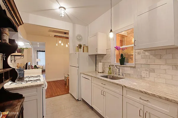 Rented by Corcoran | media 8