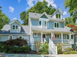 2018 Swan Ter, Alexandria, VA 22307