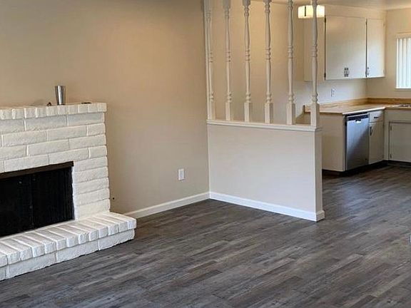 3rd image of 1665 W Lockeford St APT 4