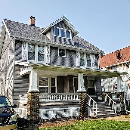 5th image of 1126 W 10th St