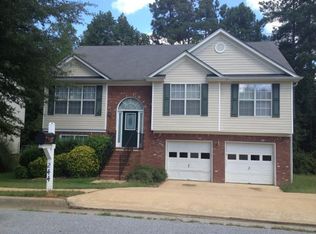 244 Shadetree Ln, Lawrenceville, GA 30044