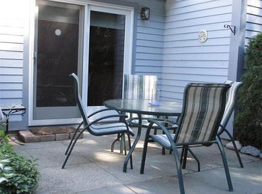 2nd image of 1101 Tuckers Ln