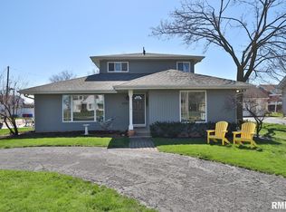 4961 N Grandview Dr, Peoria Heights, IL