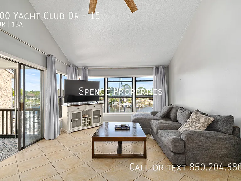 300 Yacht Club Dr #15 — Photo 9