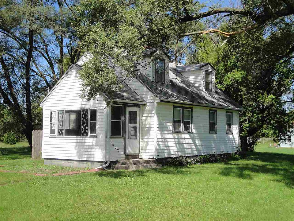 1st image of 1402 N Greenview Ave