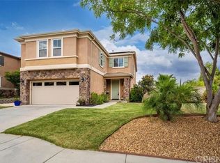 20003 Christopher Ln, Santa Clarita, CA 91350