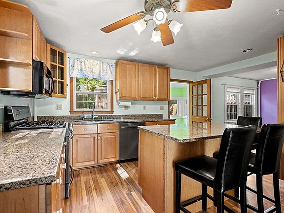 5th image of 43 Phillips Ct Unit 43