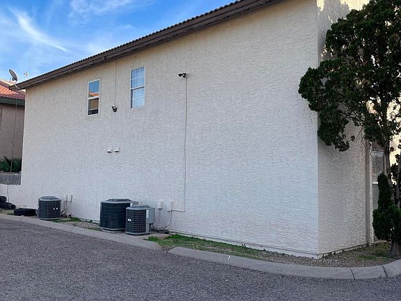 2nd image of 3050 E CICERO Street