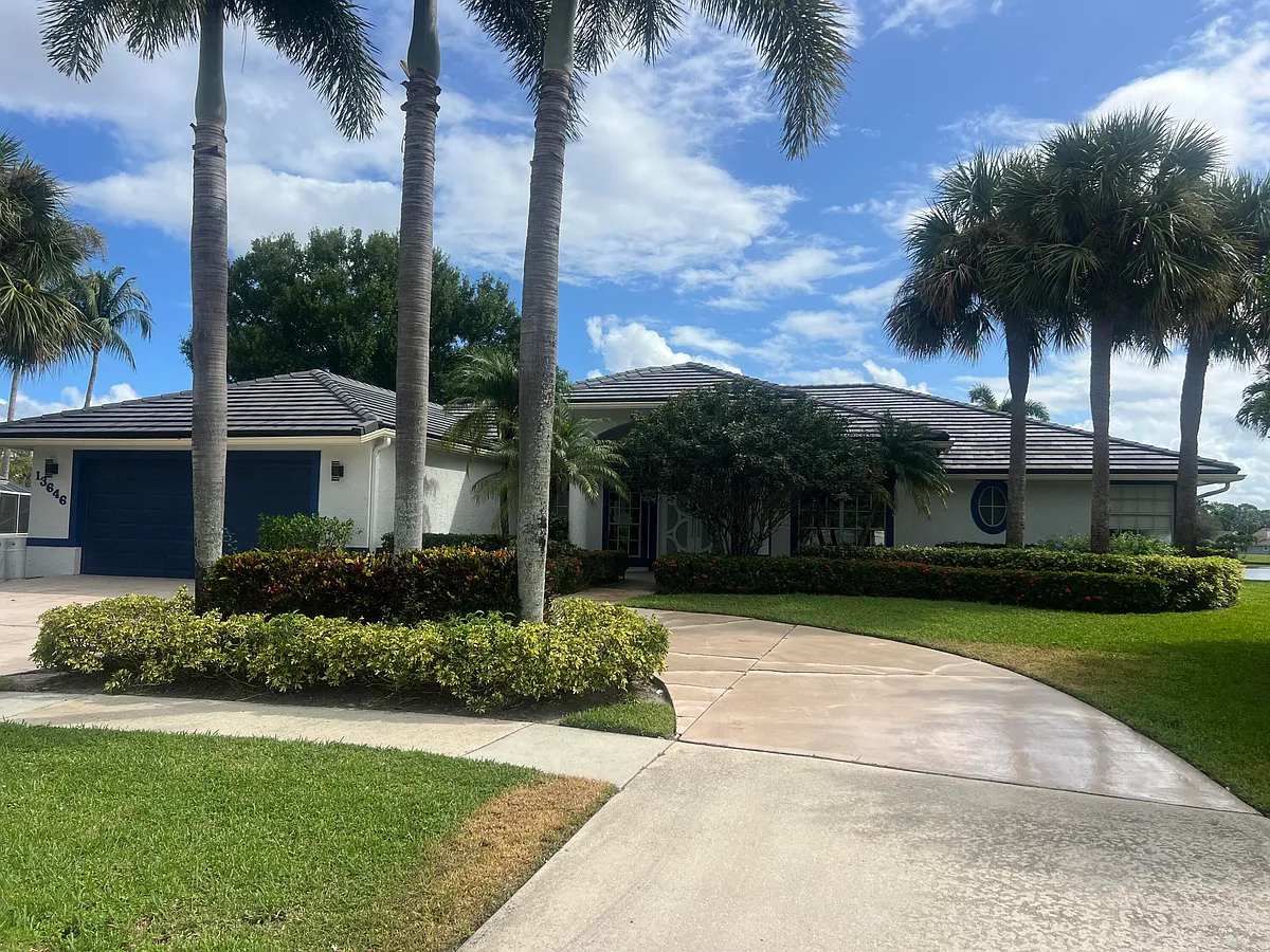 Building Photo - 13646 Callington Dr