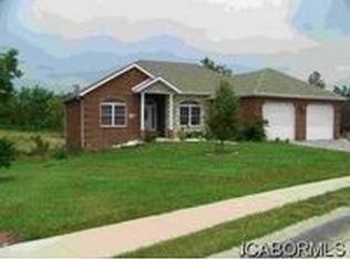 120 Spring Ave, Holts Summit, MO 65043