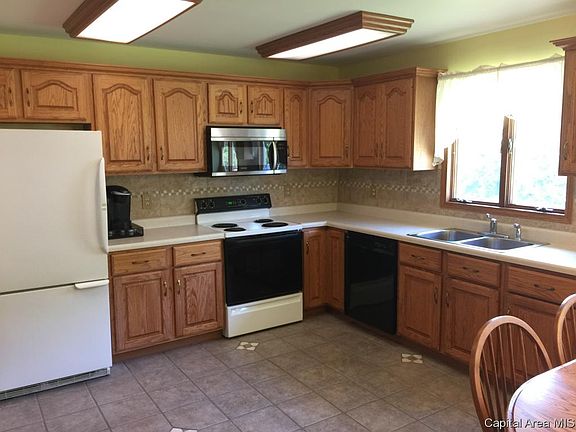 5th image of 19535 Whisper Ln