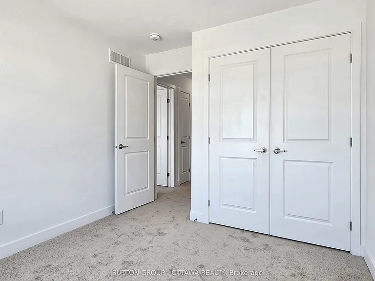 274 Darjeeling Ave — Photo 24