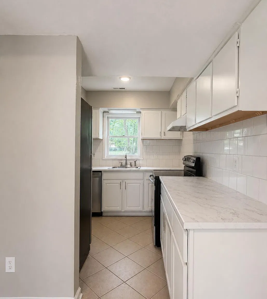 3 bed, 2.5 bath, 1440 sqft, $1,700 — Photo 4