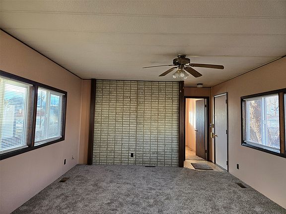 5th image of 2504 Parrot St